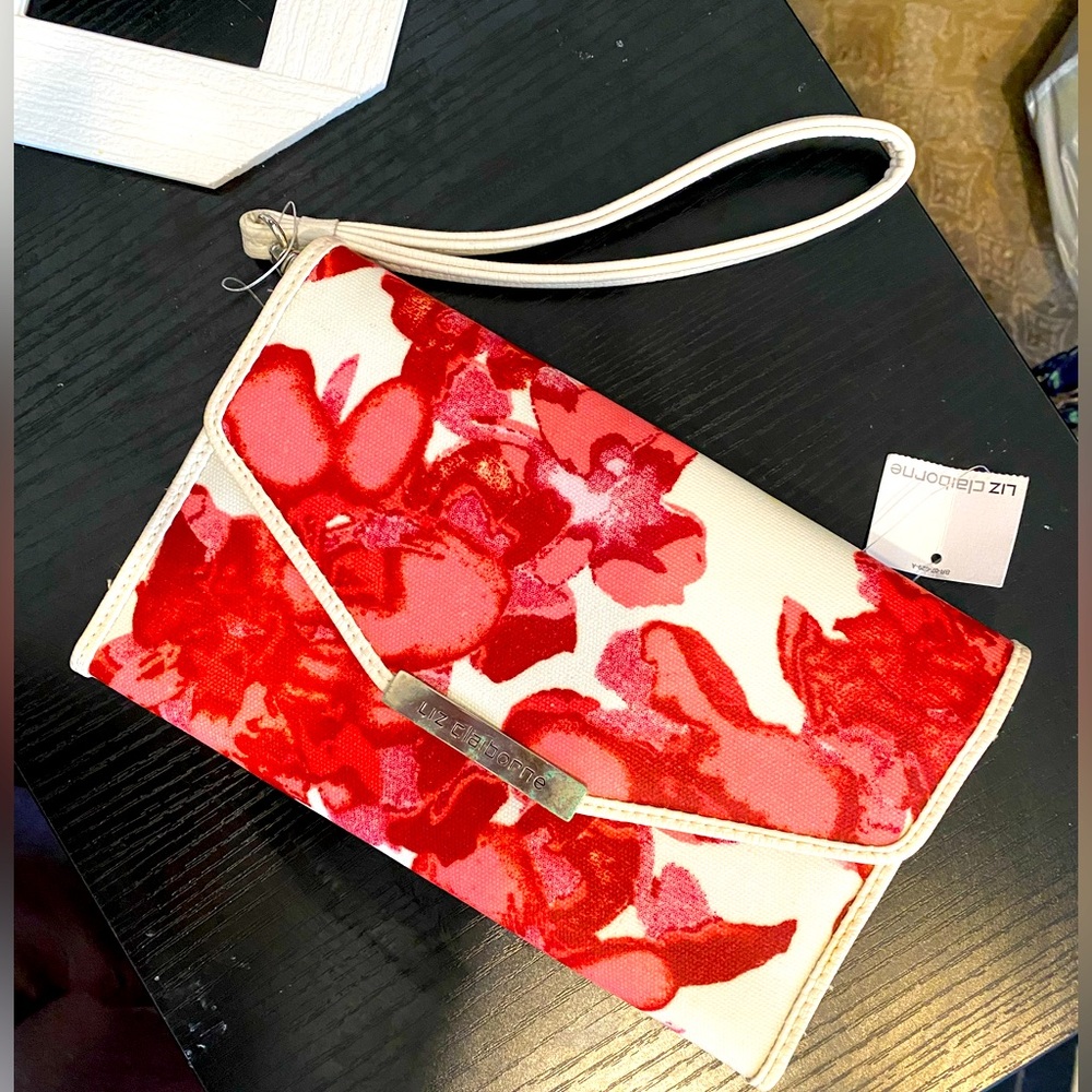 Liz Claiborne Red Wristlet New With Tag